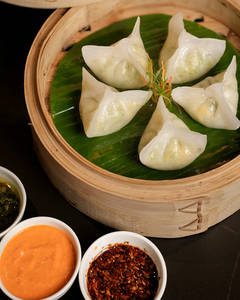 Broccoli, Corn & Water Chestnut Dim Sum