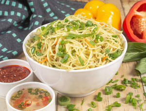 Vegetable Hakka Noodle