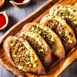 Mutton Keema Garlic Bread
