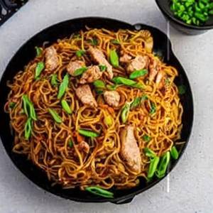 Pan Fried Chicken Noodles 