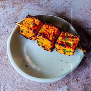 Corn Tikka Garlic Bread