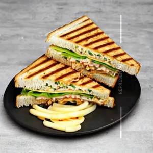 Classic Chicken Cheese Sandwich