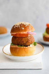 Aalu Tikki Burger