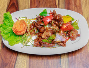 Sliced Pork With Coriander Roots & Fresh Green Chilli