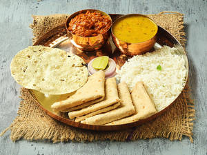 Soya Masala Thali