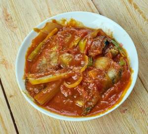 Nethili Karuvadu Kulambu