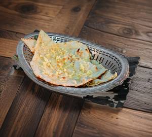 Cheese naan