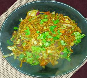 Paneer Hakka Noodles