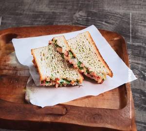 Cheese Chutney Sandwhich