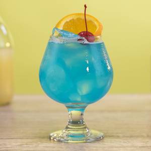 Blue ocean cocktail