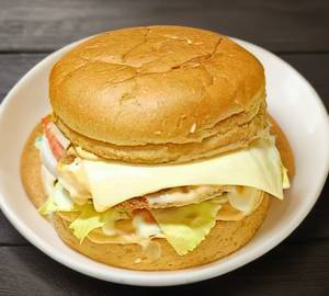 Aloo Tikki Veg Burger