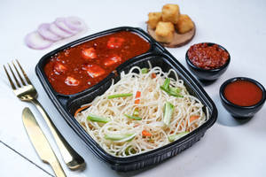 Paneer Manchurian + Hakka Noodles Combo