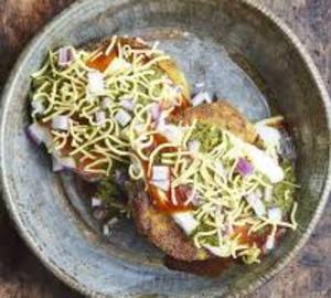 Aloo Tikki Chaat