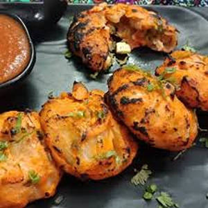 Paneer Tandoori Momos