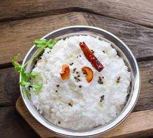 Curd Rice with Pickle and moru milkai