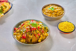 Aloo Tikki Ragda