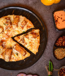 Paneer Tikka Pizza