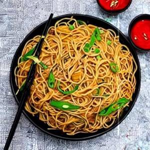 Szechuan Egg Hakka Noodles