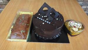 500 Grams Brownie Chocolate Cake+250 Gram Plum Cake+38 Grams Delicious Chocolate Combo