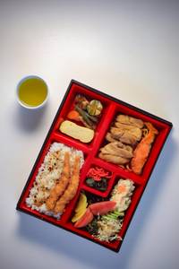 Makunochi Bento
