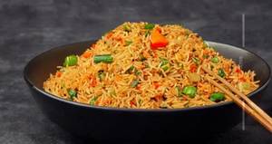 Veg Singapore Fried Rice