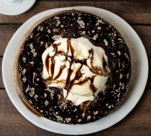 Sizzling Brownie [Must Try]