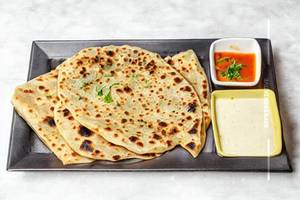 Aloo Paneer Paratha 