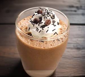 Cold Coffee With Vanilla Ice Crem