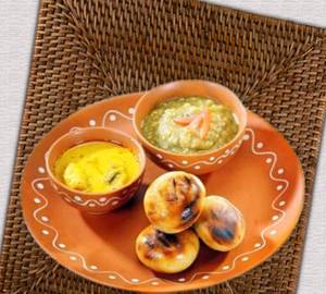Tasty Chokha With 4 Fried Desi Ghee Loaded Litti