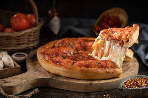Chicago Deep Dish - Chicken Pizza