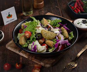 Falafel Garden Salad