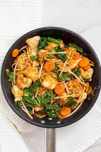 Chicken Hakka Noodles