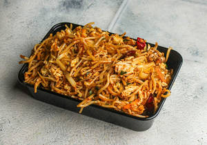 Schezwan Chicken Noodles
