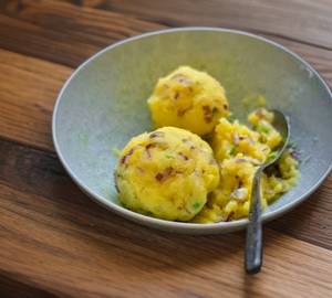 Aloo Seddho Makha (Home Special - Serves 1)