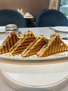 Veg Grilled Sandwich