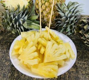 Pineapple dish