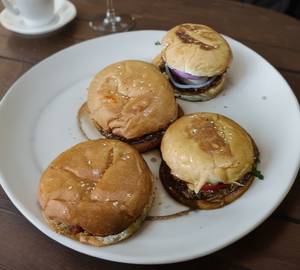 Paneer Burger