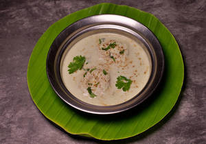 Thayir Vada