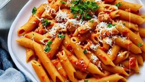 Chicken Red Sauce Pasta