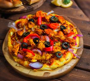 Chicken Deluxe Pizza