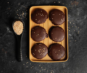 Deep Chocolate Cookies