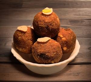 Choorma laddu