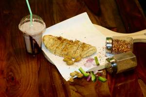 Cheesy Garlic Bread [1 Piece] With Chocolate Shake