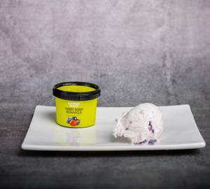 Berry Bonanza Ice Cream [1 Cup, 100 Ml]