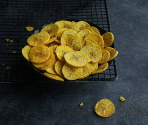 Banana Yellow Chips - 200 Gms