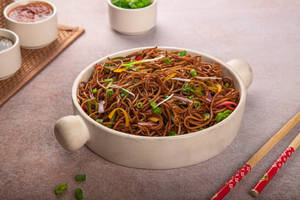 Veg Chow Mein