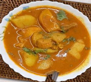 Pork With Ou Tenga( Curry)