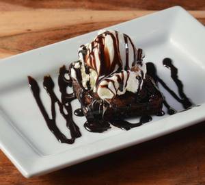 French Vanilla Brownie Sundae