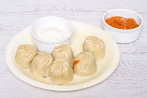 Veg Steamed Momos (6 Pcs)