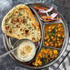Paneer Naan With Chole